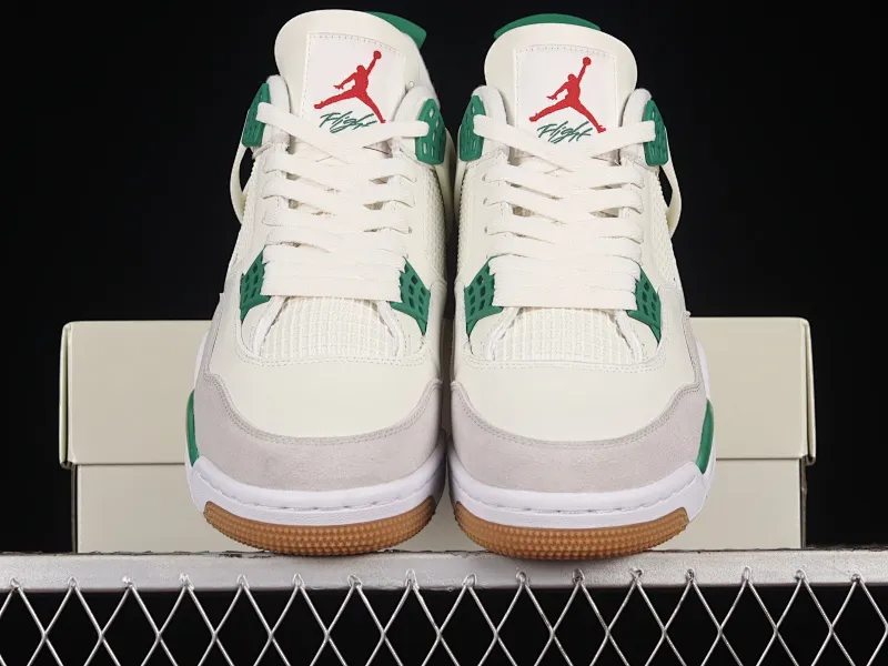 All categories Air Jordan Jordan series basketball shoes Air Jordan 4 pure original version Nk SB x Air Jordan 4 "Pine Green" AJ4 Joe 4 joint white green DR5415-103